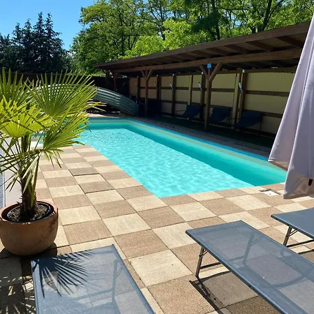 فيلة Garden Zsory Mezőkövesd