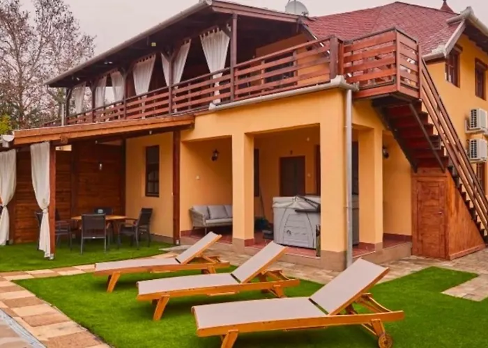 Villa Garden Zsory Mezokovesd