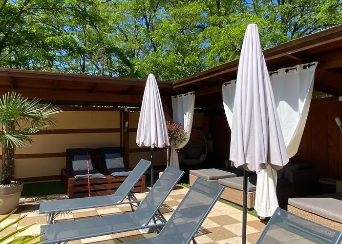 Villa Garden Zsory *